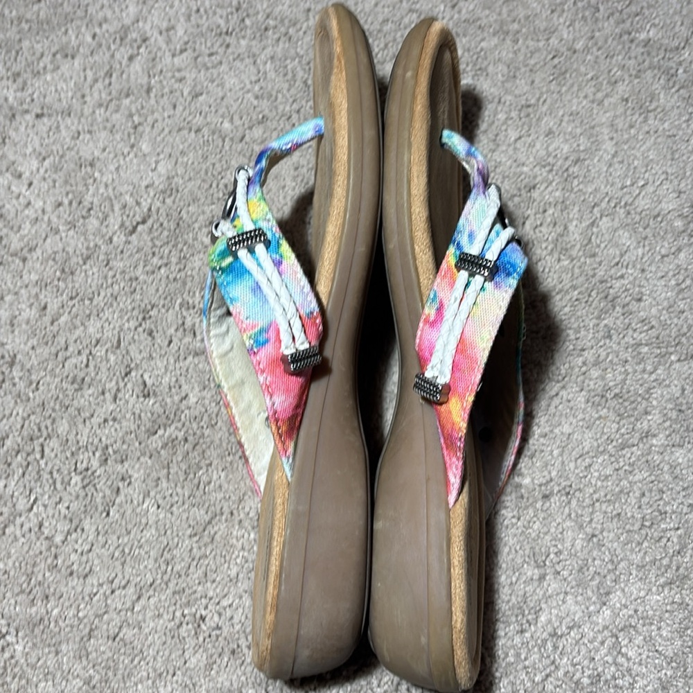 Minnetonka women’s 9 tie dye Multicolor thong Sandals bohemian hippie beach - Picture 4 of 7